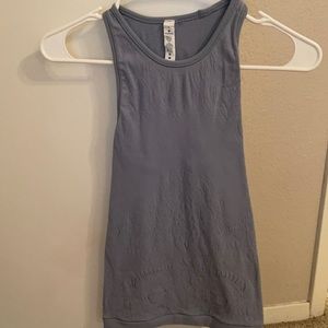 Lulu tank top